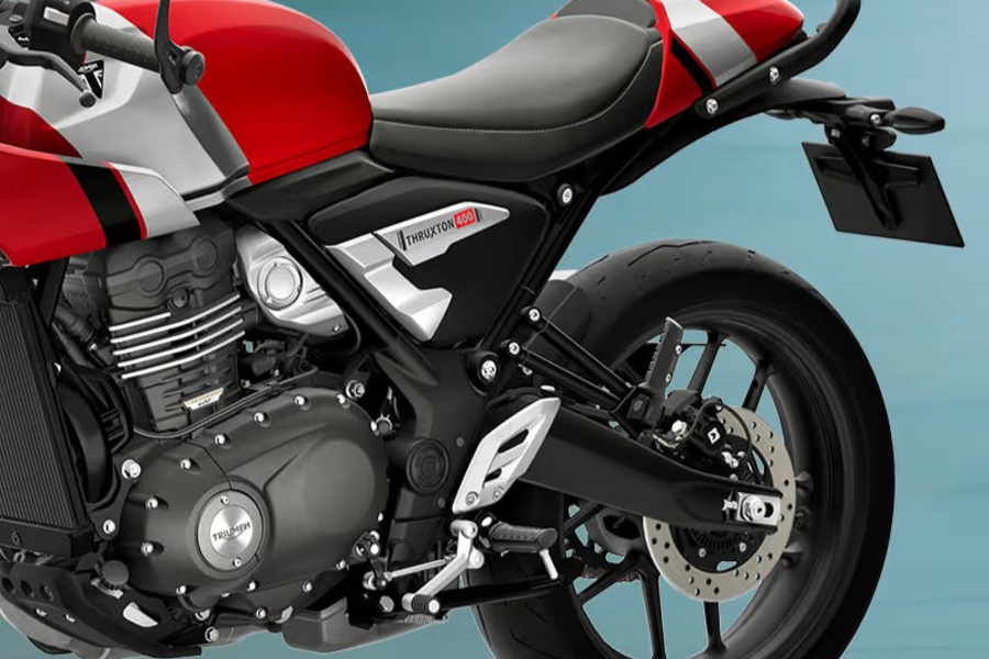 Triumph Thruxton 400